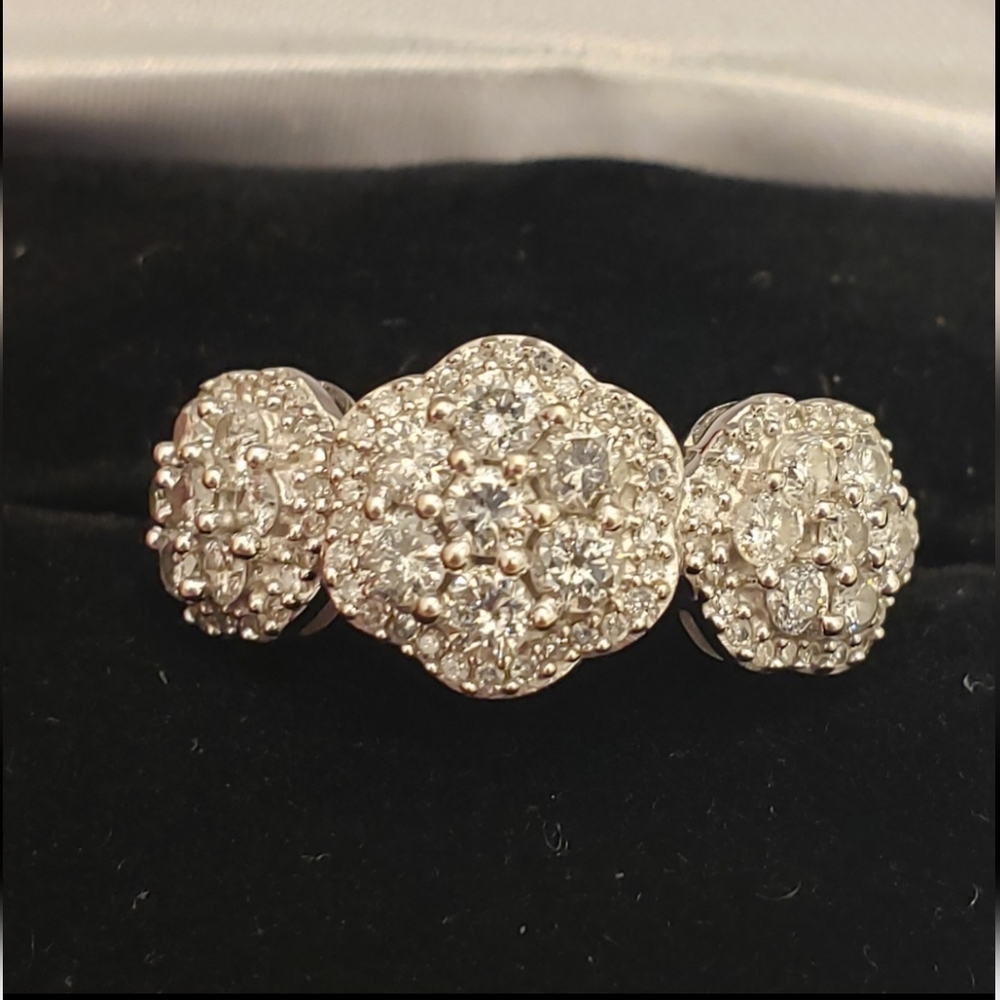 Wow Sparkling 10k gold 1.15Ctt  Diamond wedding Ring New